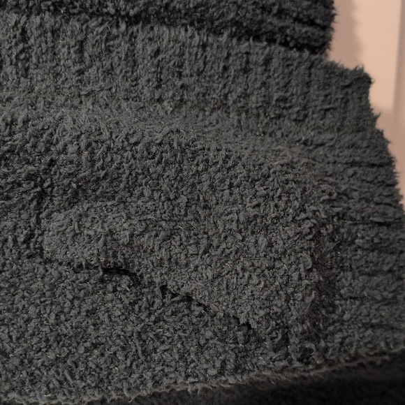 Athleta Girl Plush Knit Dark Green Fuzzy Sweater - Girl Size 8-10 -NWT - Picture 6 of 9